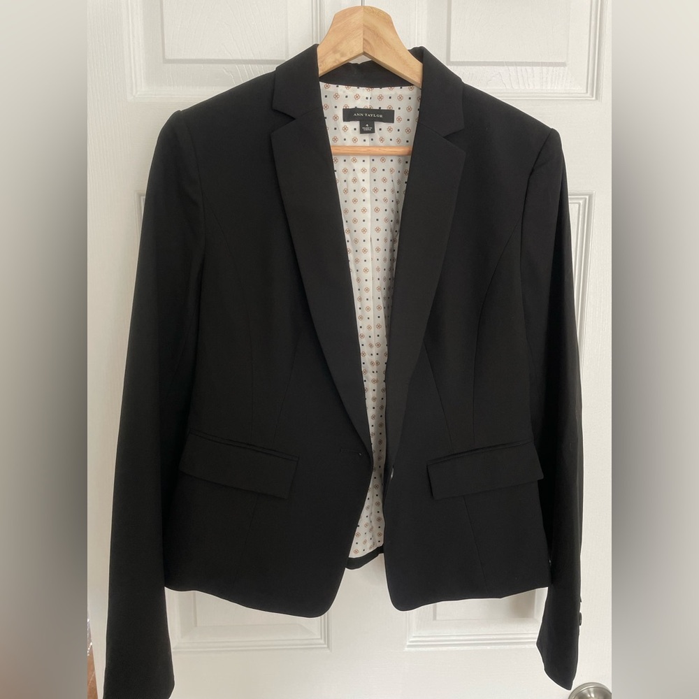 Ann Taylor Black Blazer size small